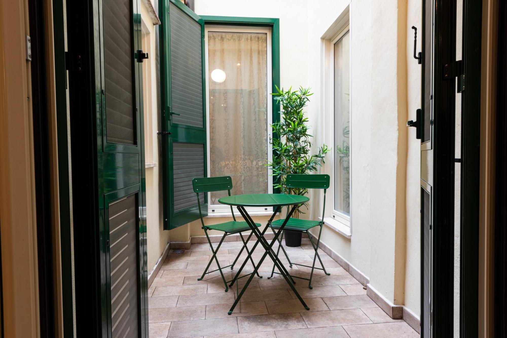 Mercato Contemporary By Mmega Apartamento Florença